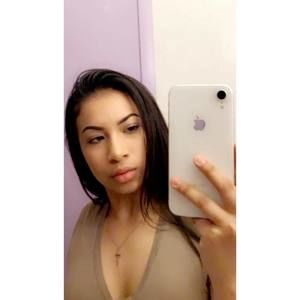 Meet your Posher, Melanie